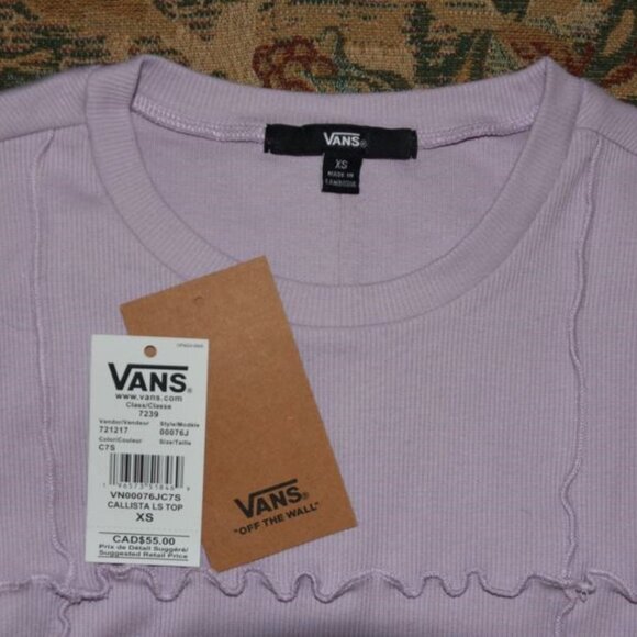 *NWT* Vans lavender long sleeve t-shirt with lettuce hem sleeves and details - Picture 4 of 5